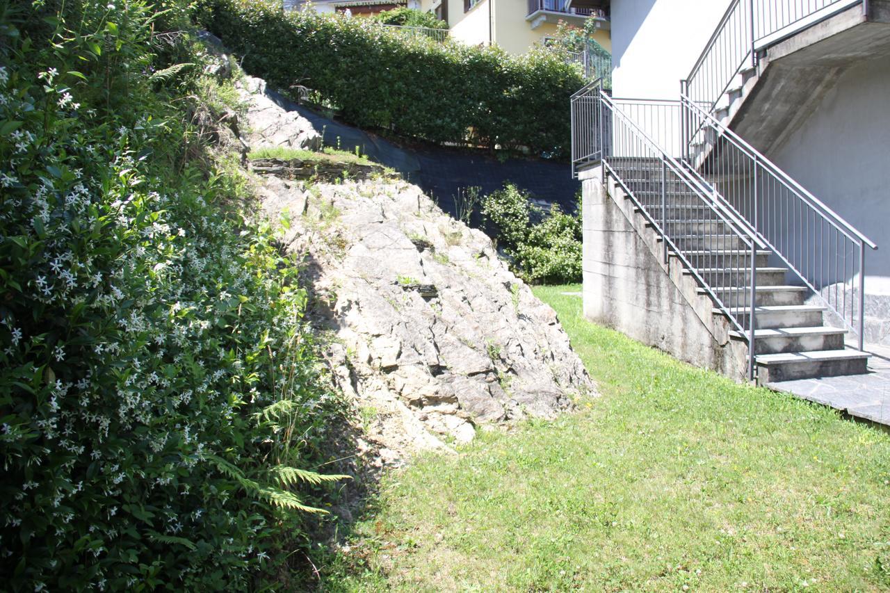 Casa Teodora Lägenhet Ghiffa Exteriör bild